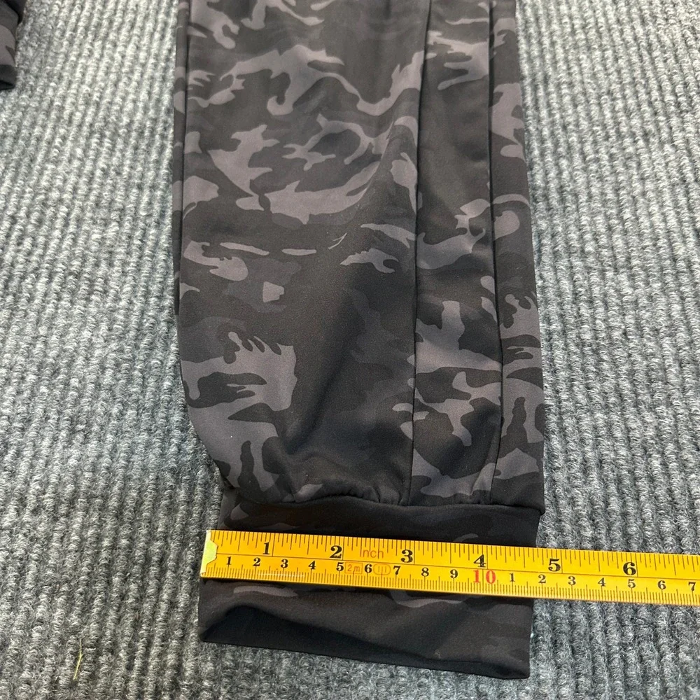 Camo Jogger Pants Size M Black Gray Camouflage Athletic Gym Lounge Spandex Blend